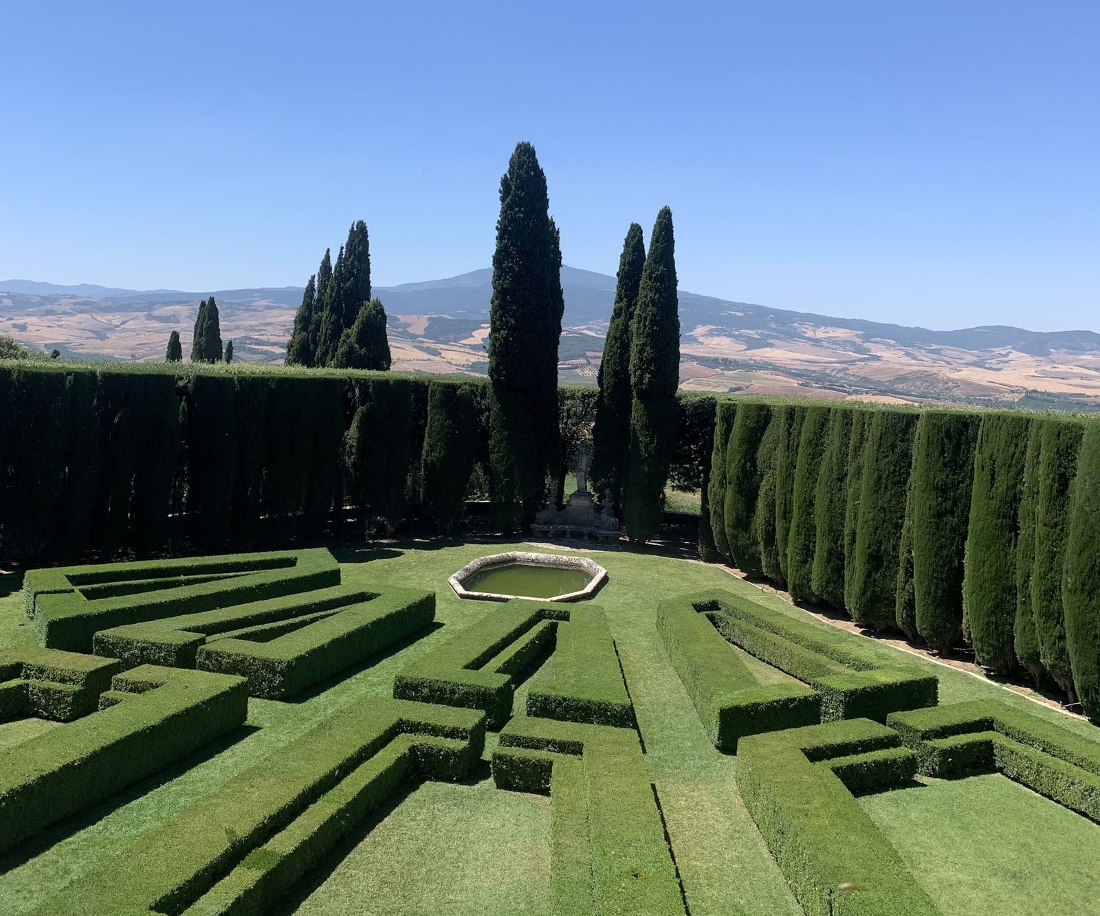 Is La Foce the greatest Italian garden? The famed Tuscan estate | Homes