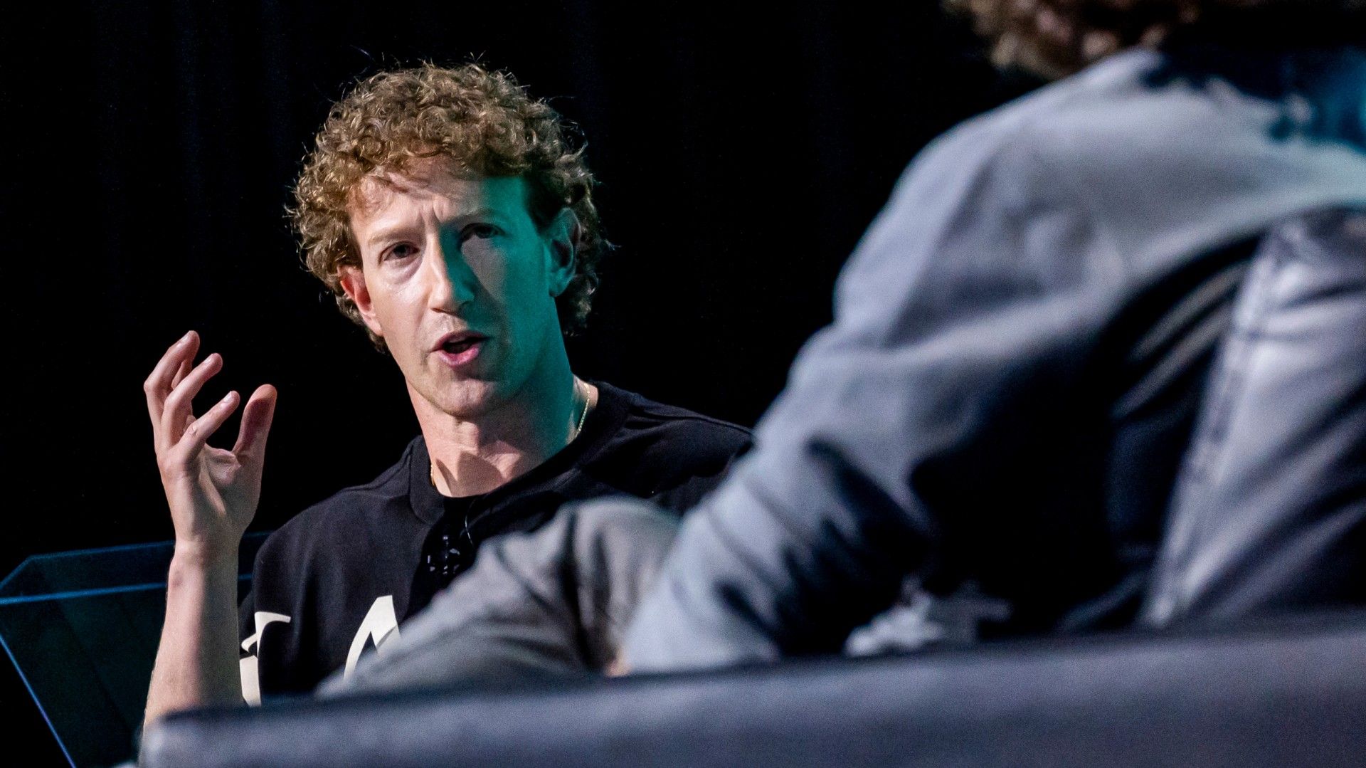 Mark Zuckerberg says Meta is creating AI friends for humans | Windows ...
