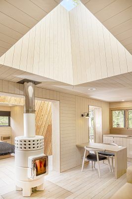 Guy Mallinson created Mallinson's Woodland Retreat