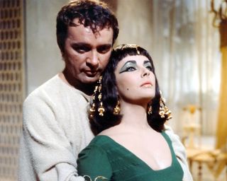 elizabeth taylor in cleopatra