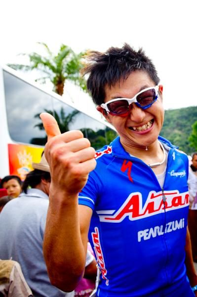 The stage winner Nakajima Yasuharu (Aisan Racing Team) is glad with his second stage win (last time was 2011)