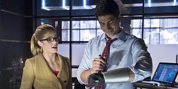 arrow atom felicity