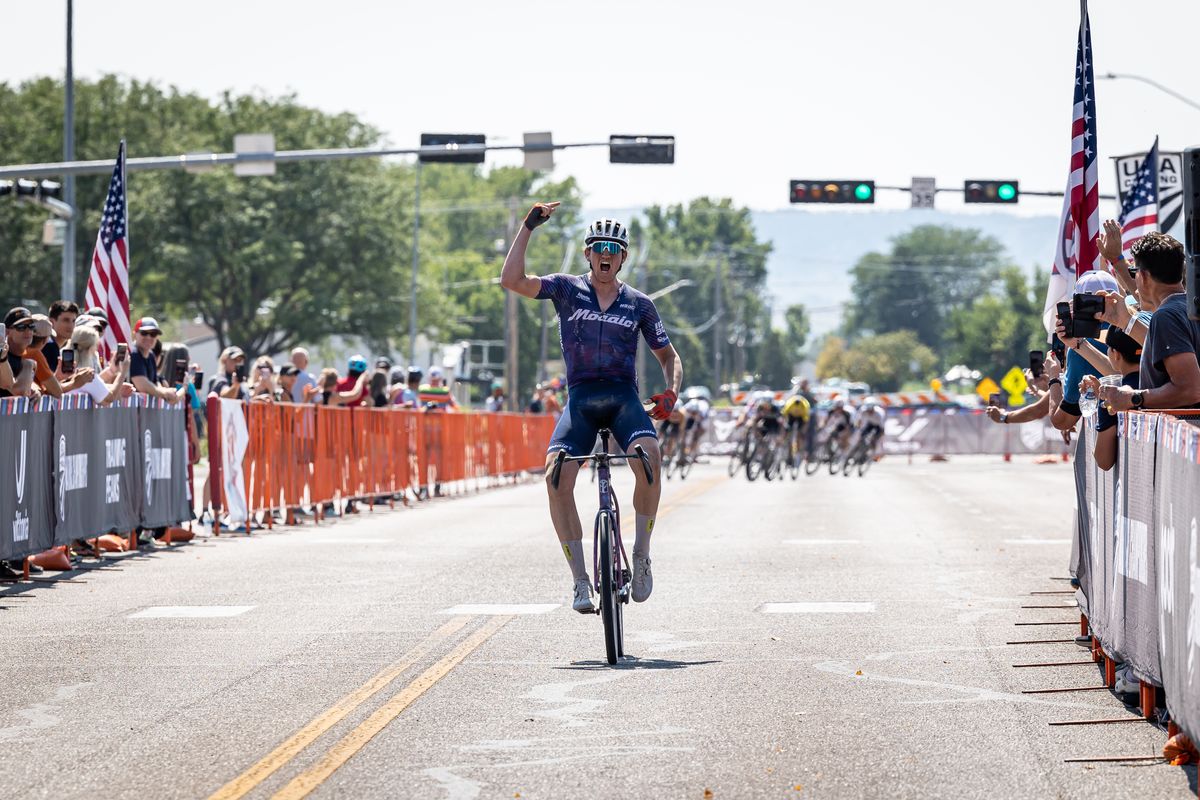 Brennan Wertz holds off chasers to win his first national title at US ...