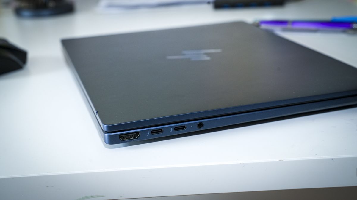 HP EliteBook X G2i