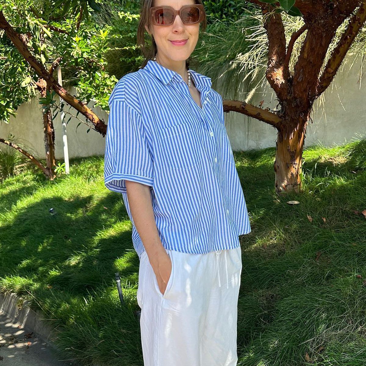 H&M's $25 Linen Pants Are Back—and They're One of the Chicest Pairs You Need This Season