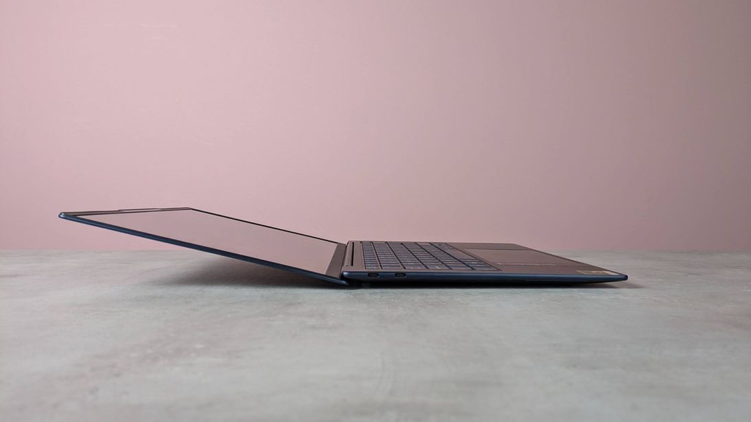 Lenovo Yoga Slim 7x Gen 11