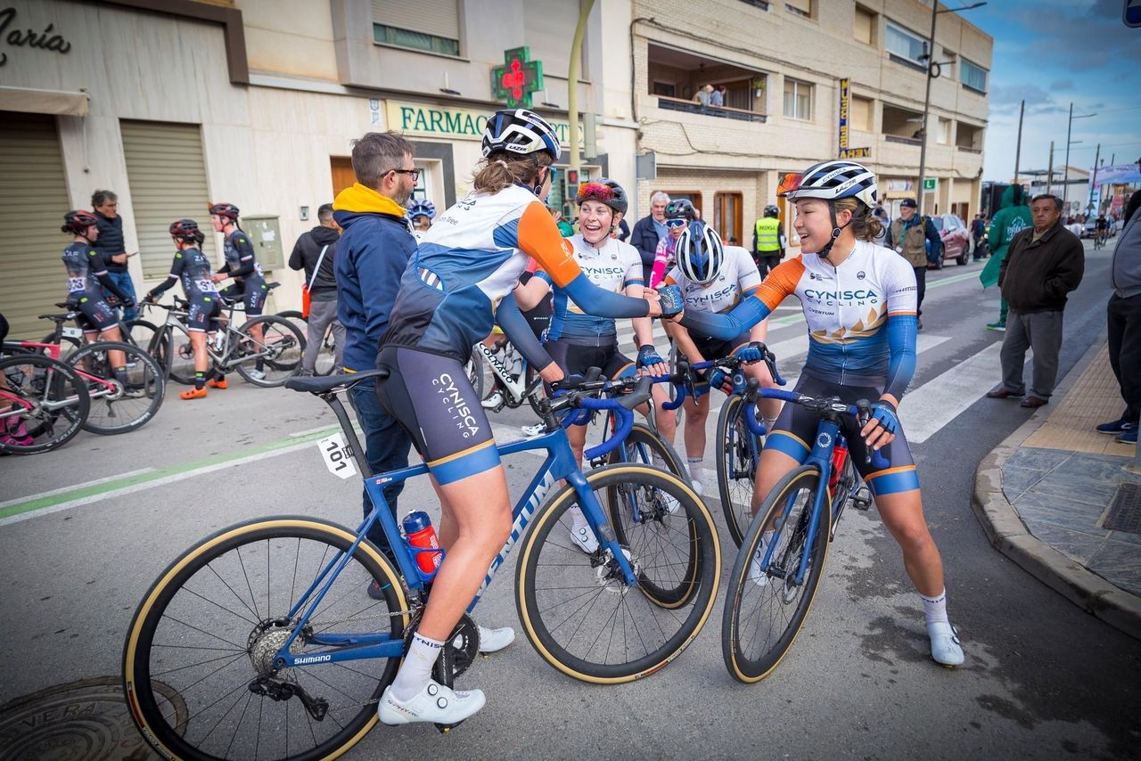 Cynisca Cycling wins Cl&aacute;sica de Almer&iacute;a