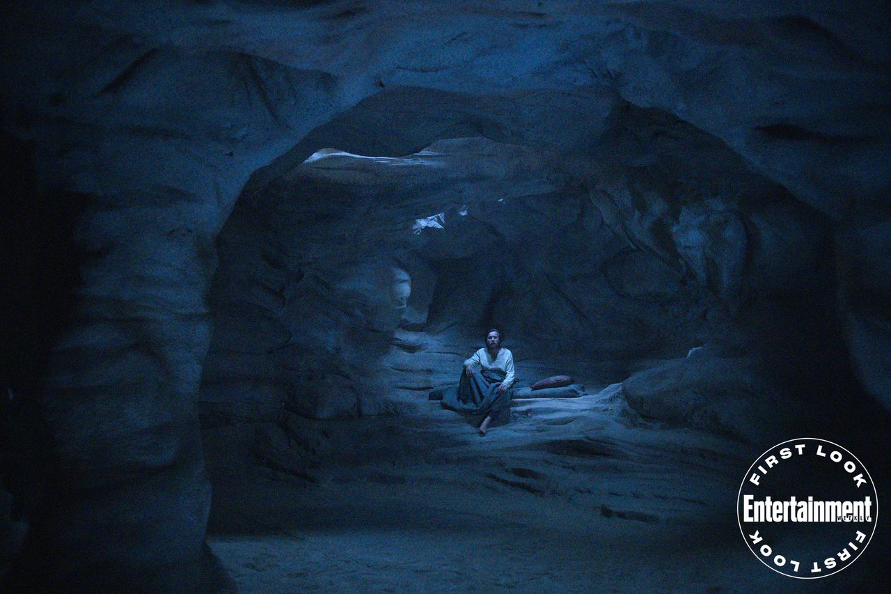 Ewan McGregor in a cave in Obi-Wan Kenobi