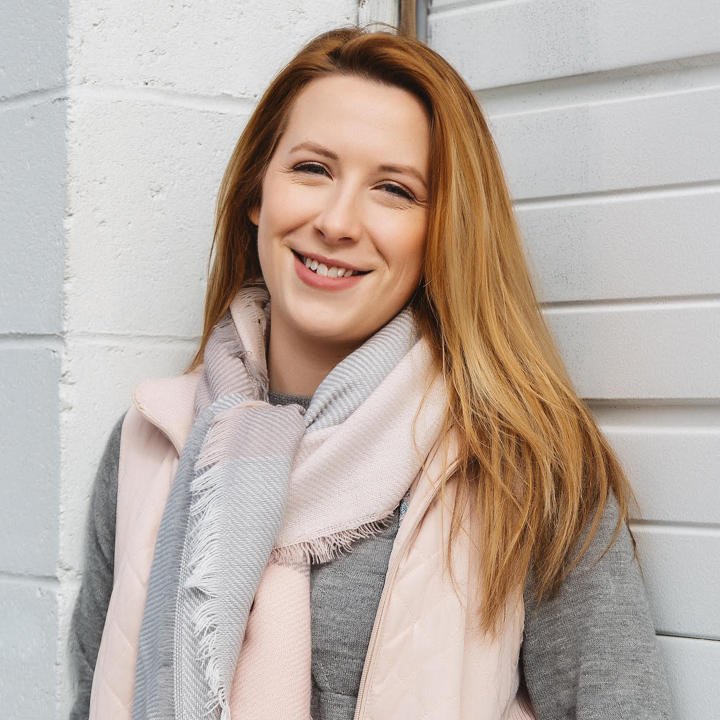 Camryn Rabideau freelance author image