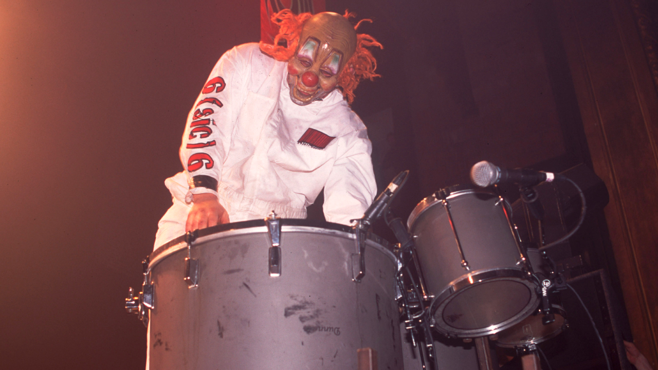 Shawn Clown Crahan onstage with Slipknot in 2000