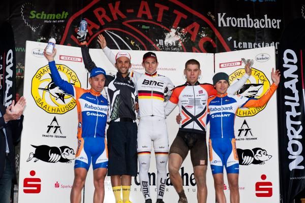 Elite men's podium in Saalhausen