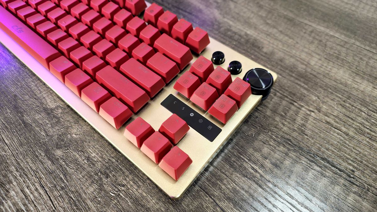 Image of the Razer Counter-Strike 2 Dragon Lore Collection.