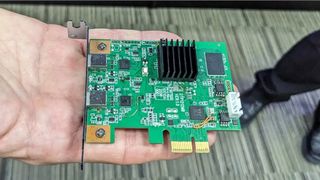 DisplayLink DL-7400 PCIe x1 card