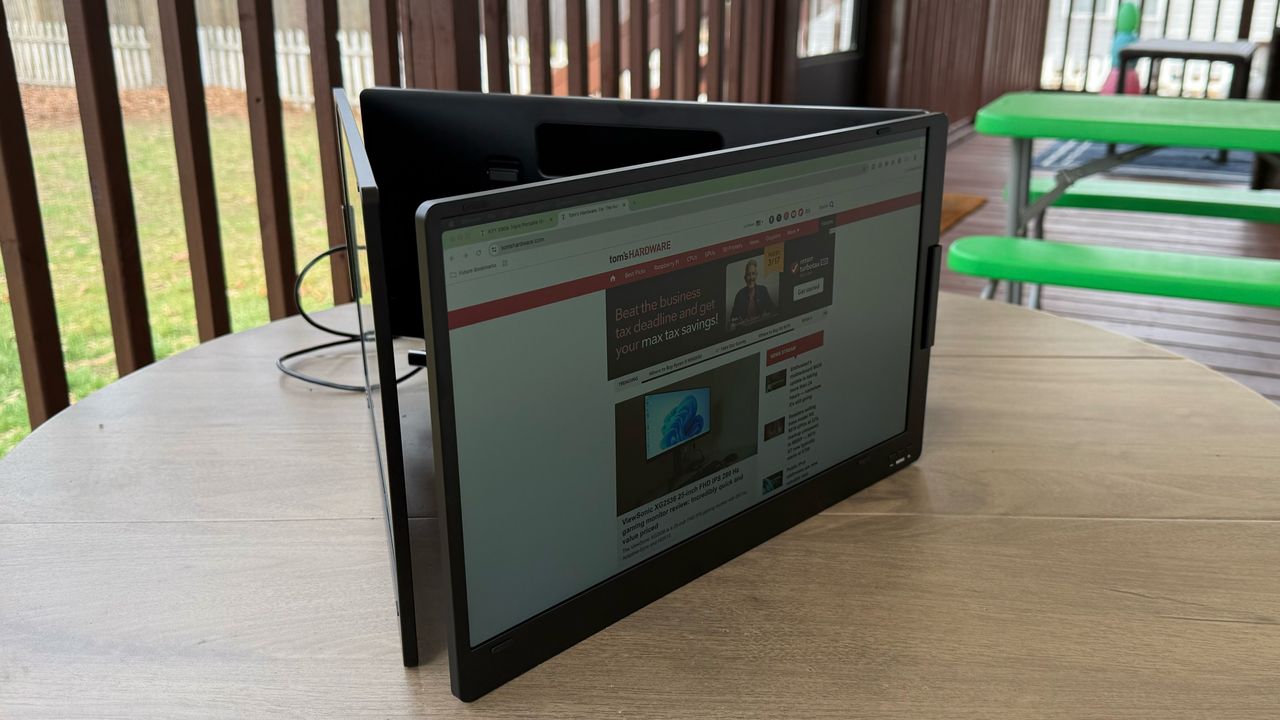 KYY X90D Triple Portable Monitor