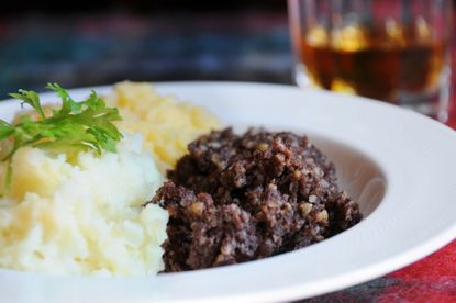 How to cook haggis