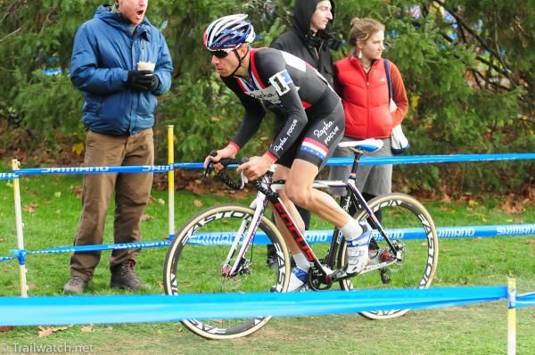 Jeremy Powers (Rapha Focus) chasing Lindine and Durrin