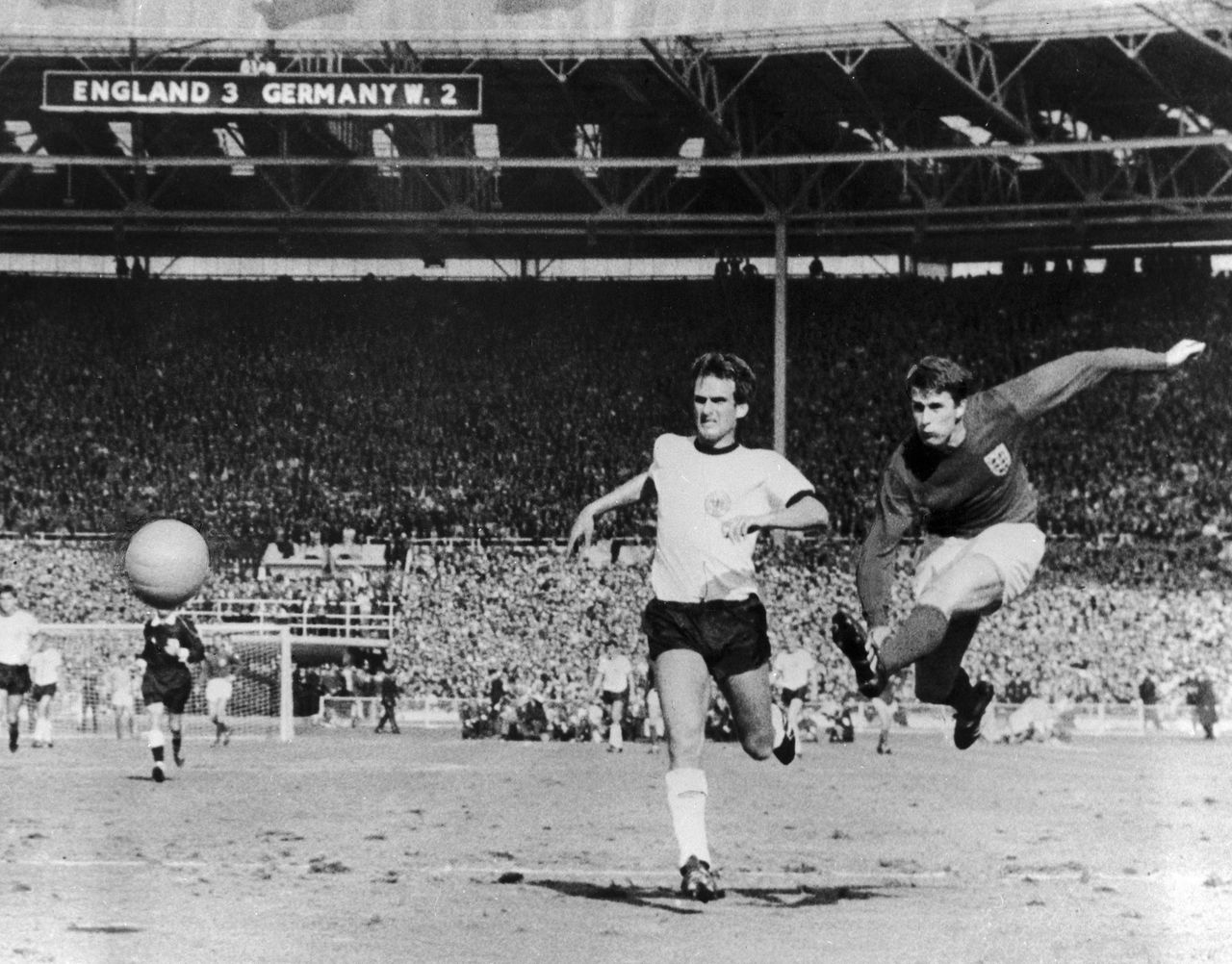  “The 1966 World Cup was never really on my radar, it was quite a surprise when I received a letter from the FA in December ‘65 saying I was picked for a game in February” Sir Geoff Hurst on ‘cutting it fine’ for the tournament that defined his career 