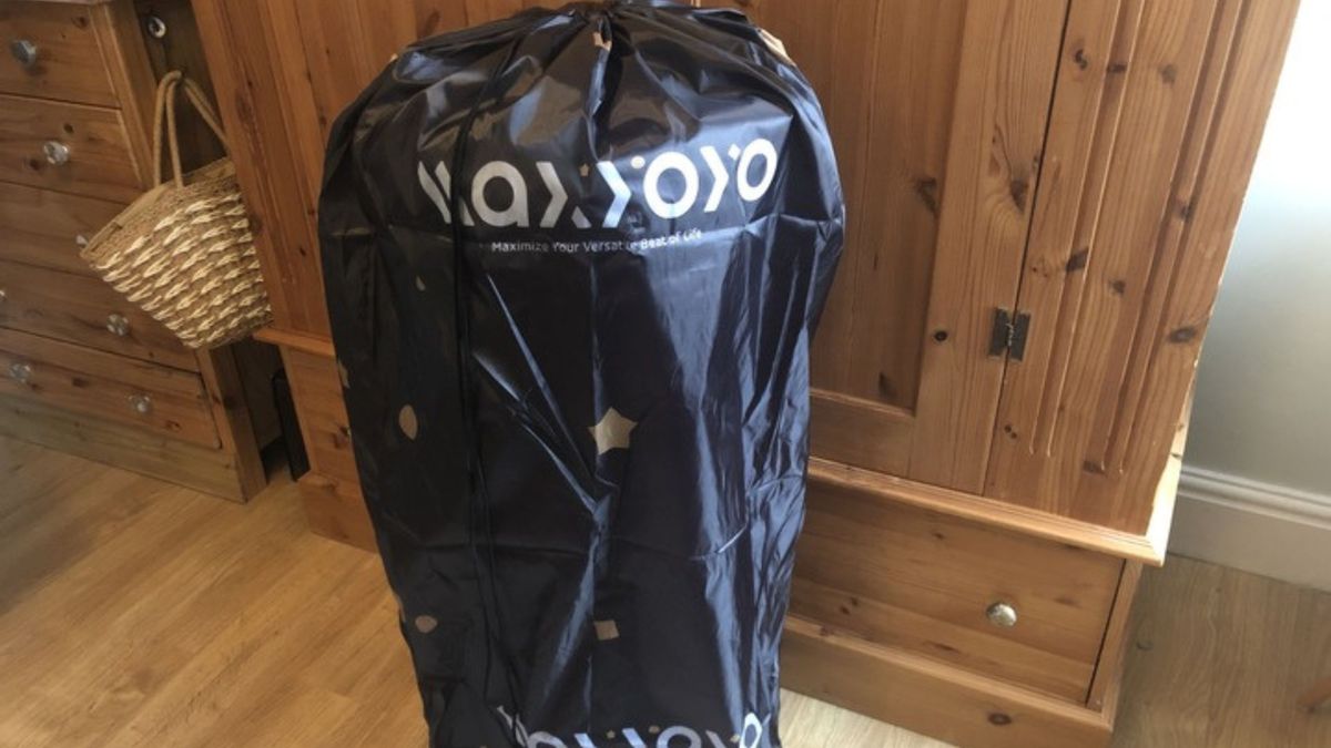 The Maxyoyo Japanese Floor Mattress in storage bag