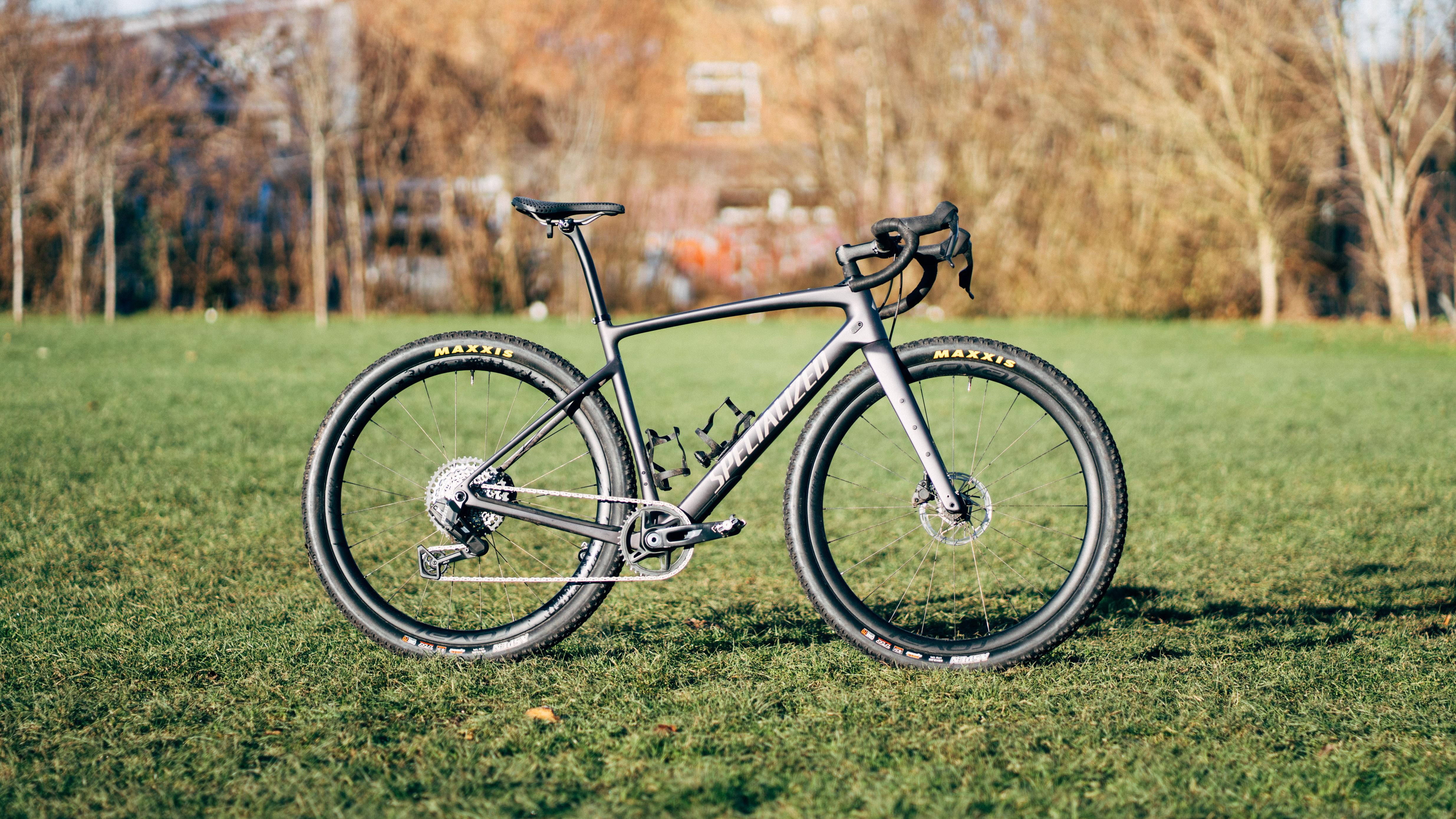 Specialized Diverge 4 Expert review: Big, bouncy, and beautiful to ride in the right context
