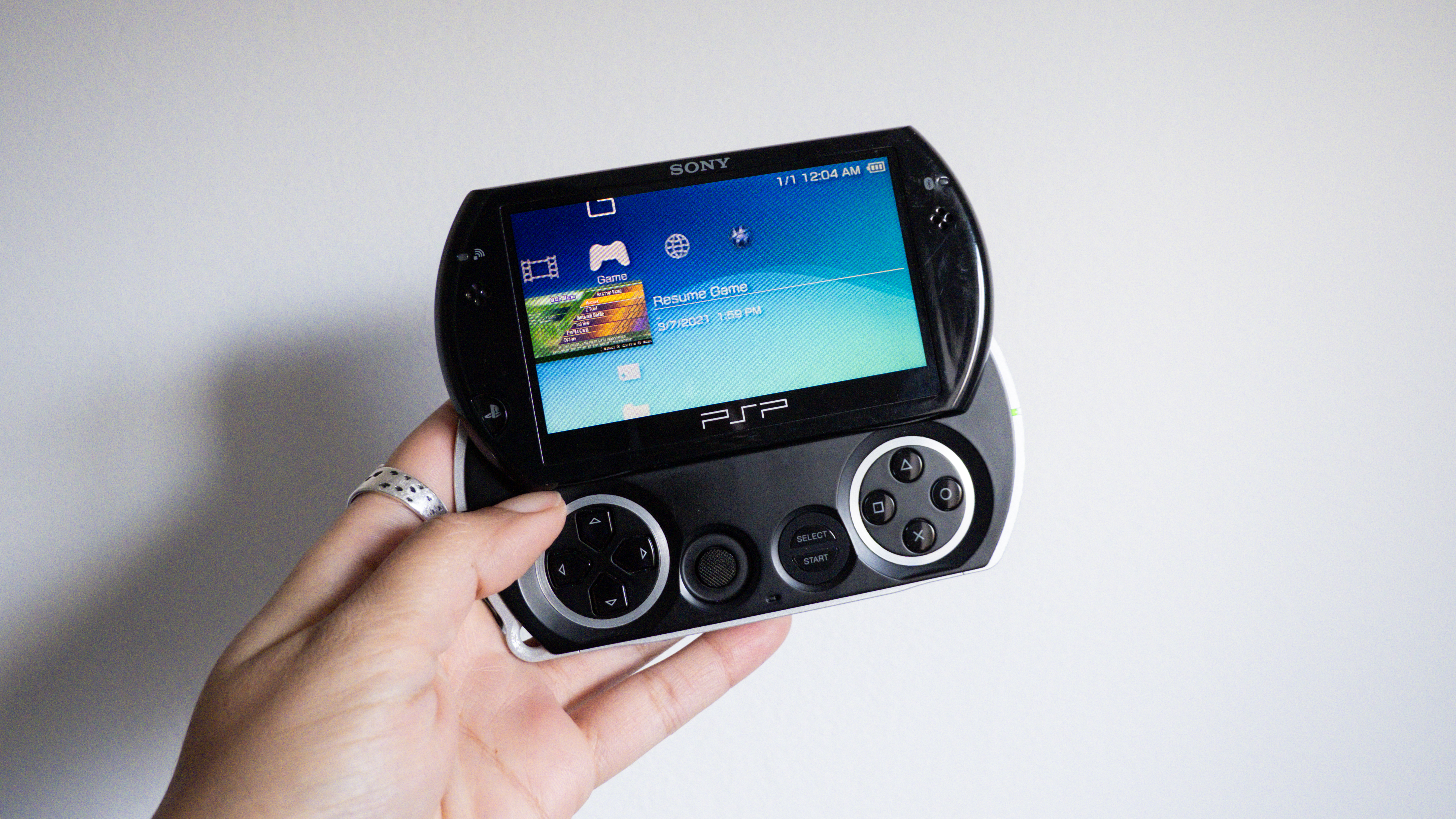 A black PSP Go