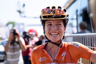 Evelyn Stevens (Boels-Dolmans) wins stage 6 at Giro Rosa