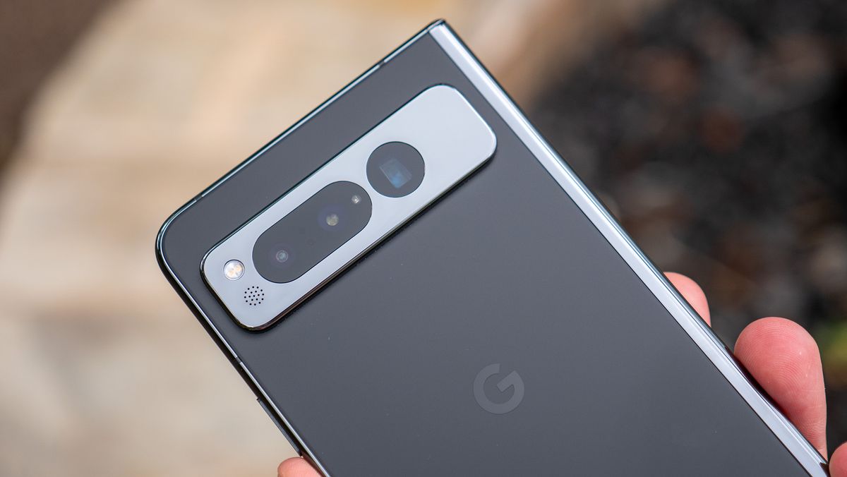 Alleged Pixel Fold 2 photo could spell big changes for Google | Android ...