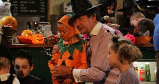 Rodney entertains the kids at the Woolpack Halloween party in 2008 - look at little Belle at the front there! Cute.