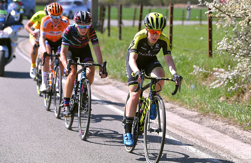Amanda Spratt of Australia and Team Mitchelton-Scott also in the breakaway at Fleche Wallonne