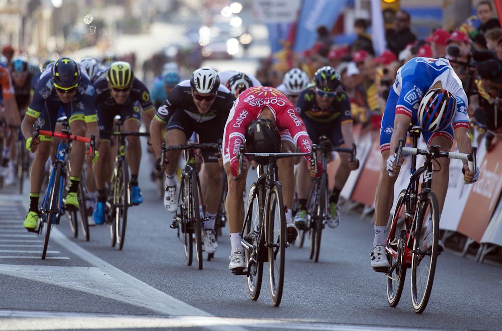 Davide Cimolai wins the opening stage of the 2017 Volta a Catalunya