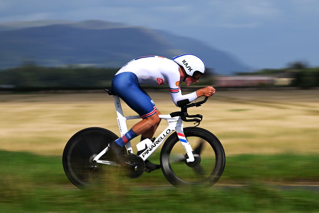 STIRLING SCOTLAND AUGUST 11 Joshua Tarling of The United Kingdom sprints during the Men Elite Individual Time Trial a 478km race from Stirling to Stirling at the 96th UCI Cycling World Championships Glasgow 2023 Day 9 UCIWT on August 11 2023 in Stirling Scotland Photo by Dario BelingheriGetty Images