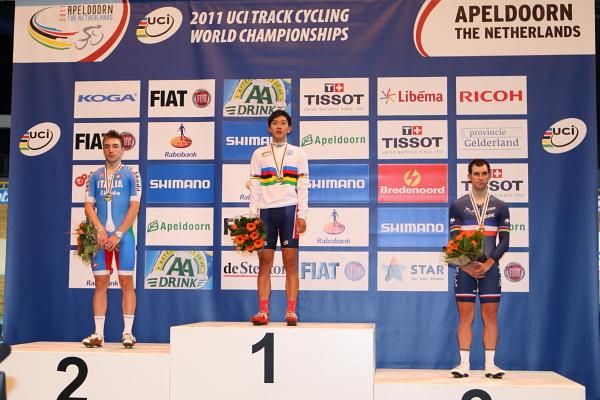 Scratch race podium - Elia Kneisky (Italy), Ho Ting Kwok (Hong Kong) and Morgan Kneisky (France)