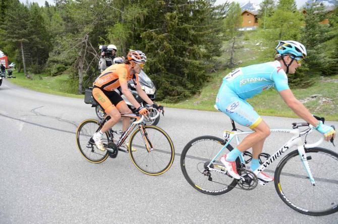 Jakob Fuglsang (Astana) made Samuel Sanchez (Euskaltel-Euskadi) suffer but it was the Spaniard who took the stage honours.