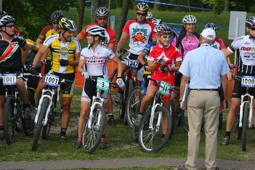 Elite women set to start the short track with Comp men
