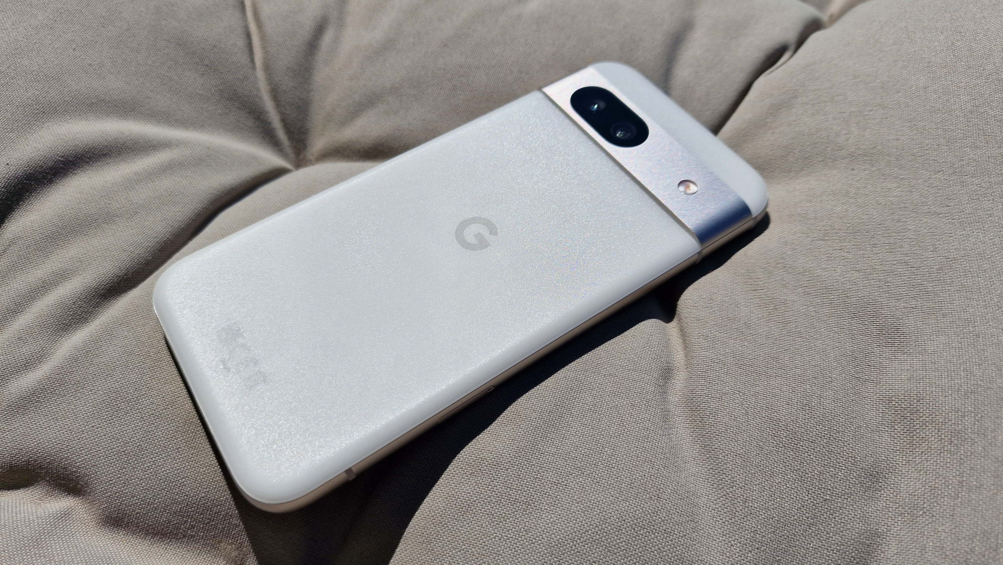 Google Pixel 8a