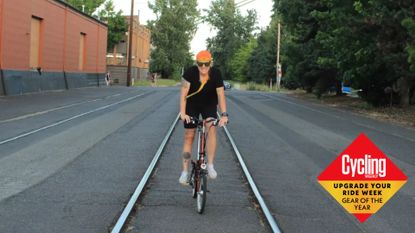 Image show Anne-Marije Rook riding her Brompton