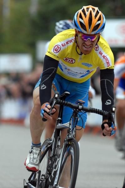 Tyler Farrar (Garmin-Slipstream) finished third, but retained his yellow jersey.