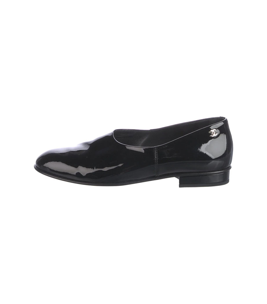 2025 Interlocking Cc Logo Flats