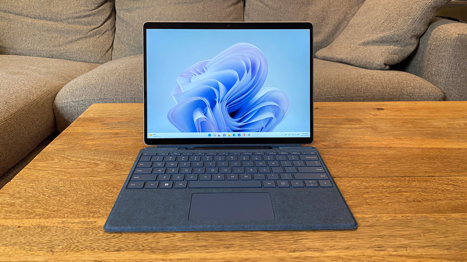 Microsoft Surface Pro 9 (SQ3) Review: Arm Takes Center Stage | Tom's ...