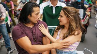 (L to R) Scott Ly and Rachael Leigh Cook in A TOURIST’S GUIDE TO LOVE, a new Netflix movie coming on April 27, 2023