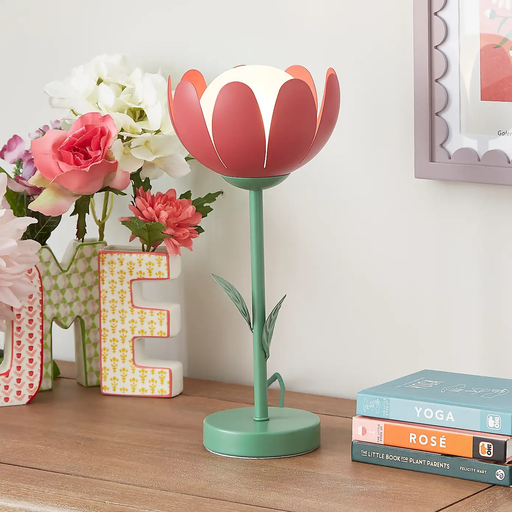 Dunelm Flower Table Lamp