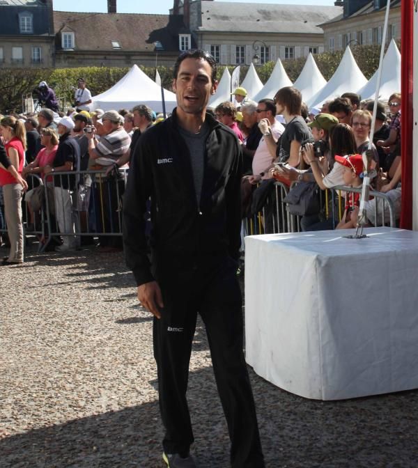 Manuel Quinziato (BMC) is in relaxed mood ahead of Paris-Roubaix.