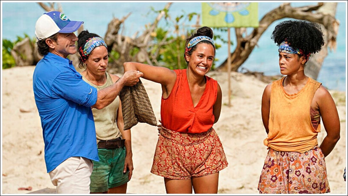 Pictured (L-R): Jeff Probst, Heidi Lagares-Greenblatt, Jaime Lynn Ruiz, and Lauren Harpe