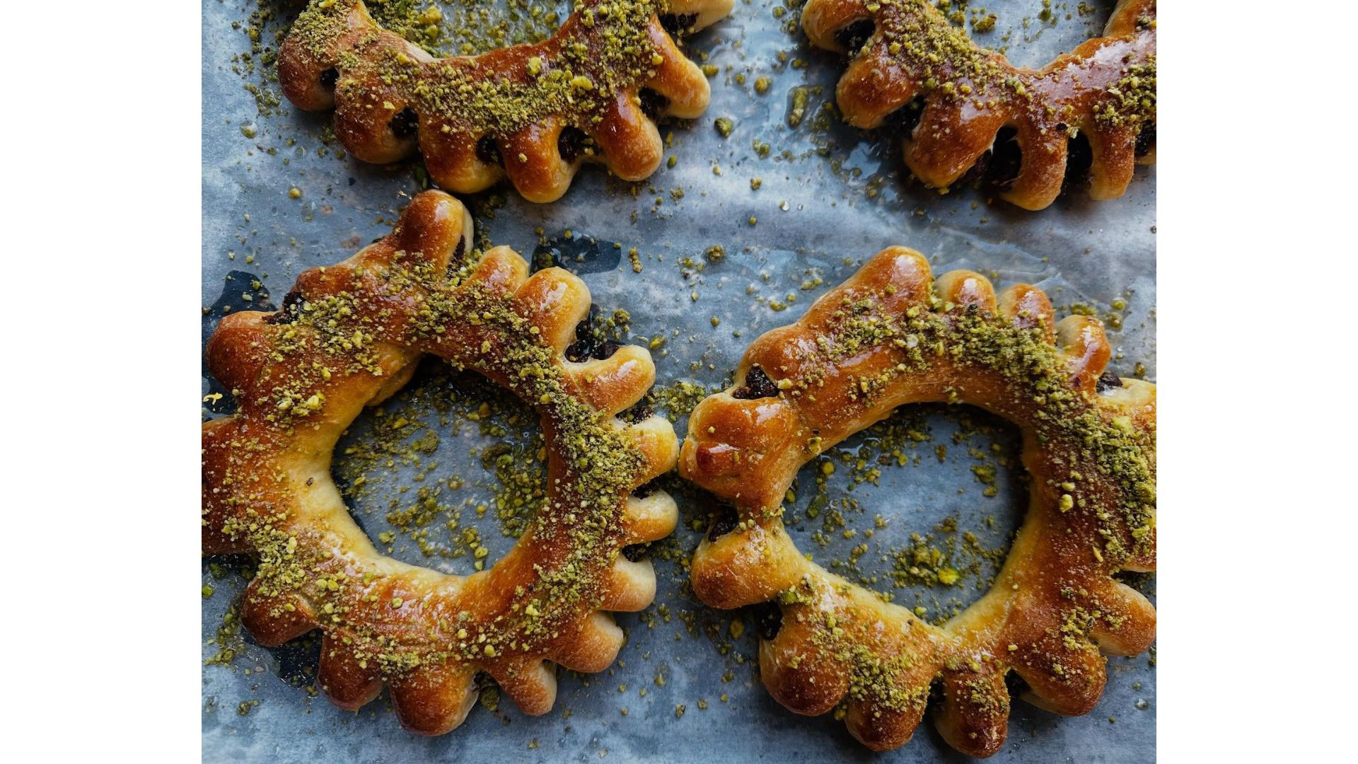 an image of the pistachio pastries at Ta&#039;mini bakery