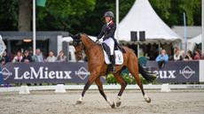 Ros Canter leads the CCI5* with Izilot DHI after the dressage phase