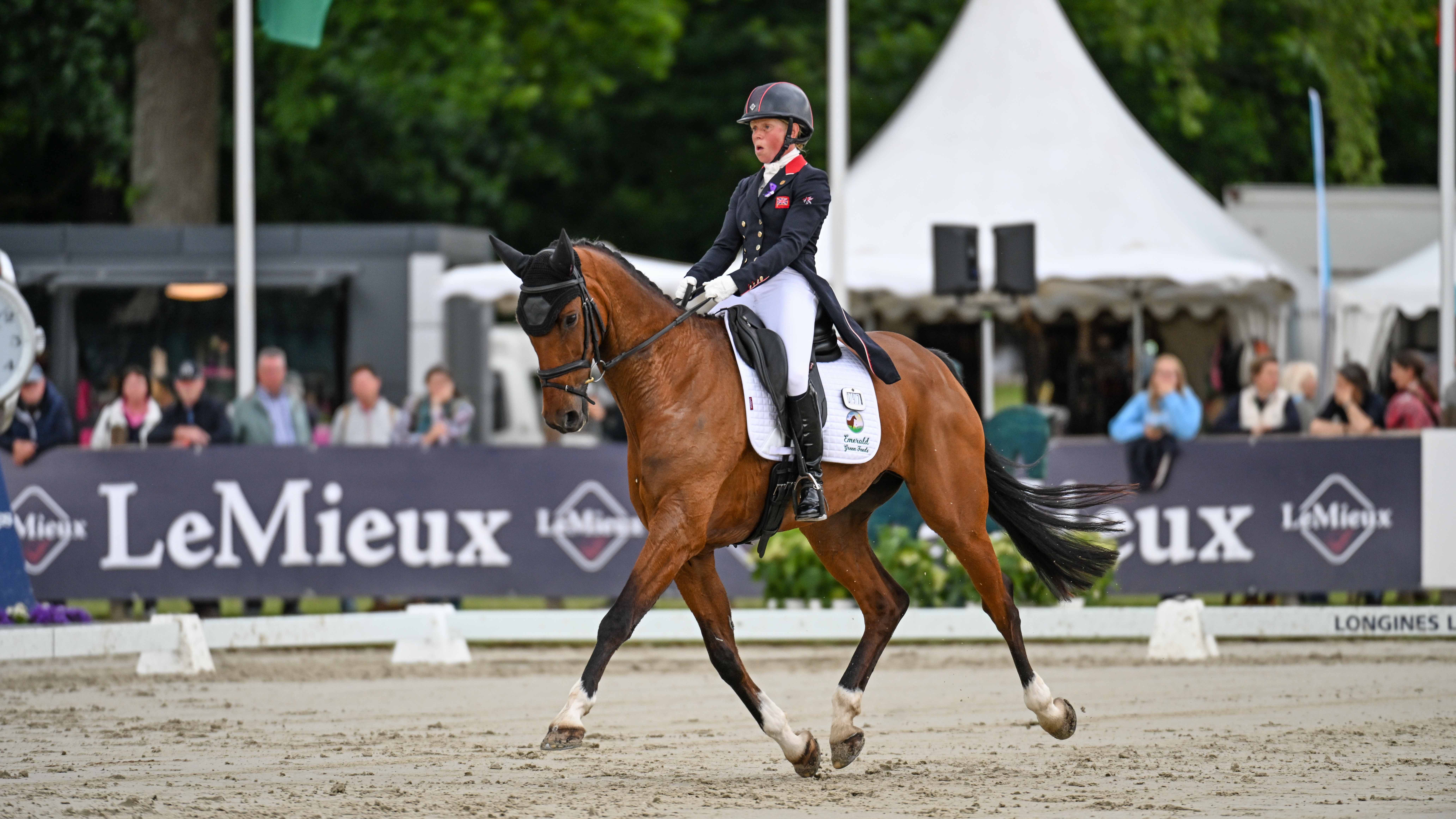Ros Canter leads the CCI5* with Izilot DHI after the dressage phase