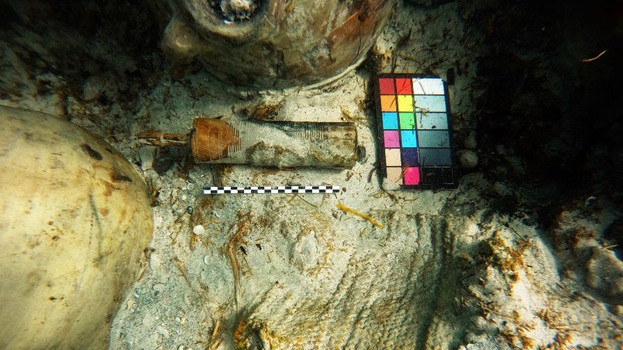 An image of some of the surviving objects from the wreck