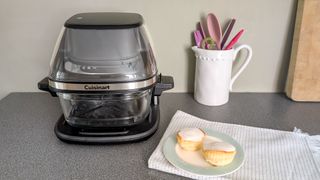 Lemon cupcakes baked in air fryer