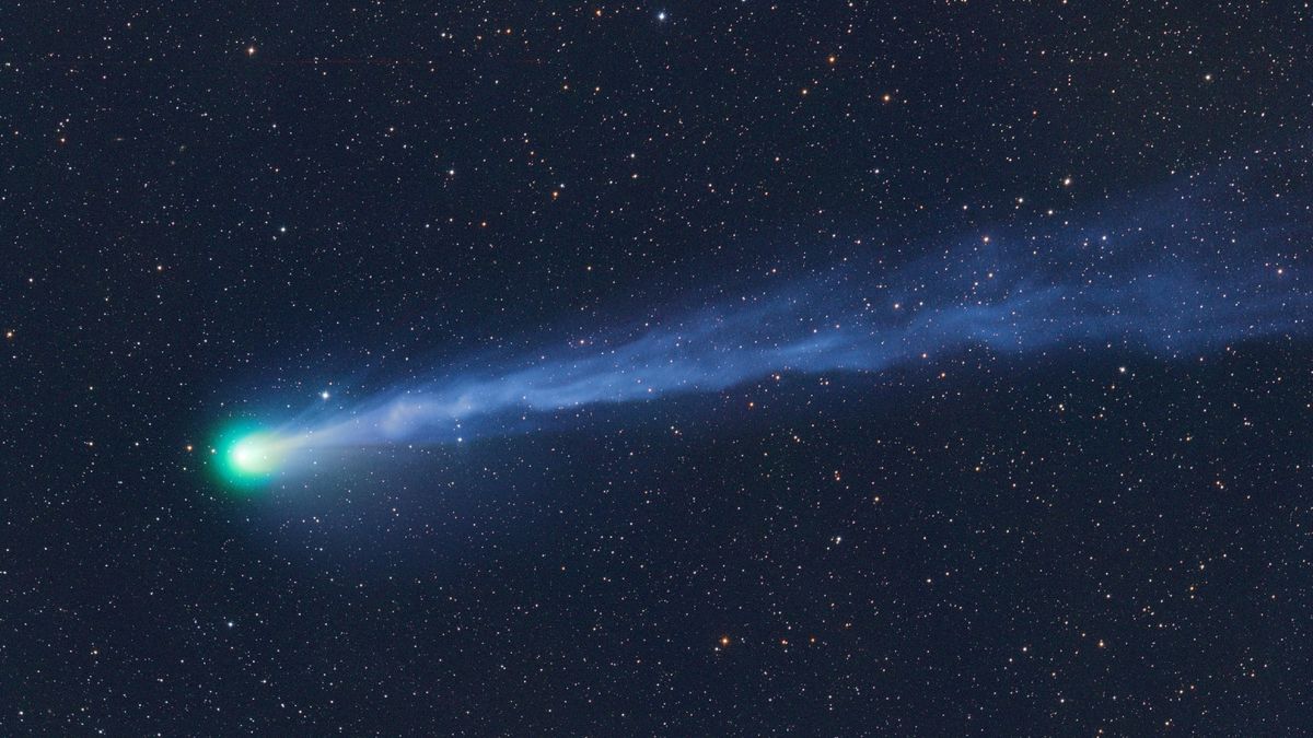 Watch the exploding green 'devil comet' zoom past the Andromeda