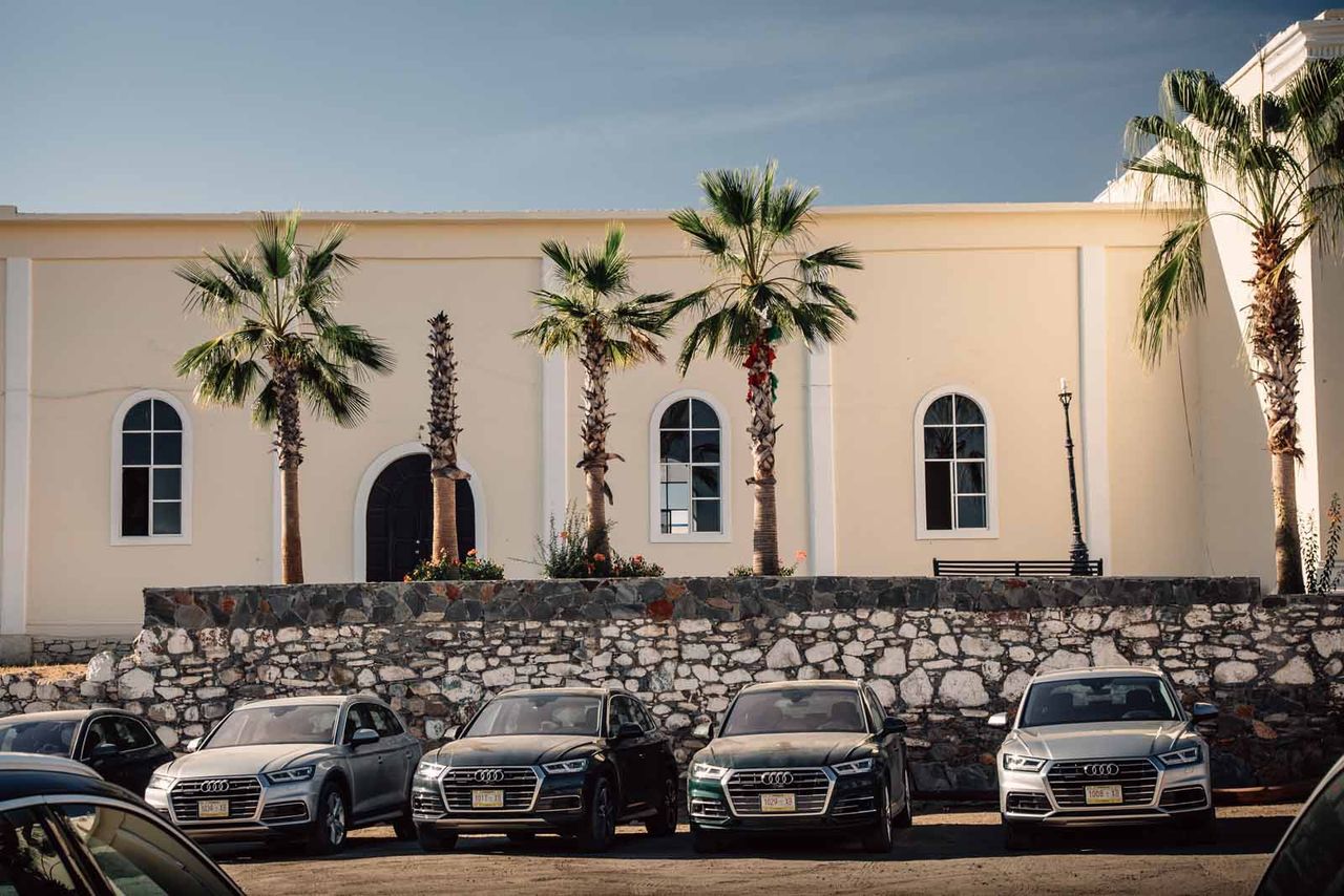 The Audi Q5 test fleet made it safely to the town of Todos Santos