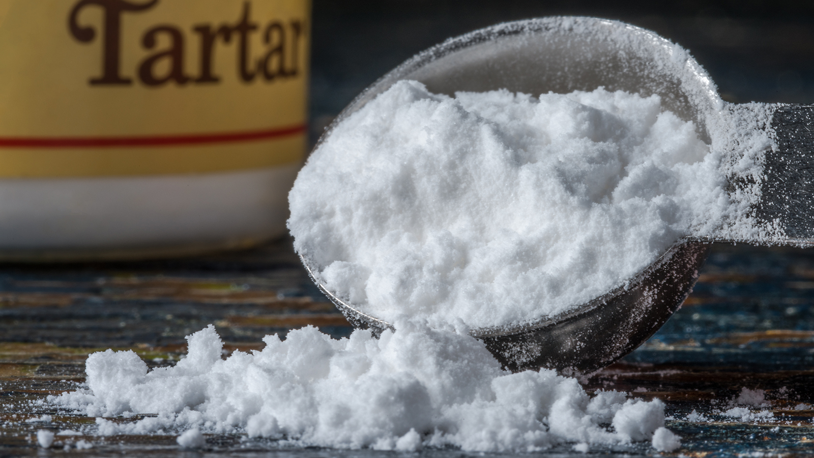 cream of tartar in a spoon